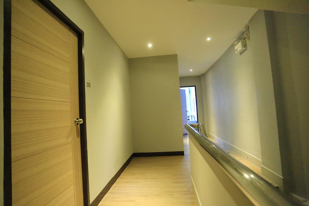 The Mix Bangkok - Silom Hotel Exterior foto
