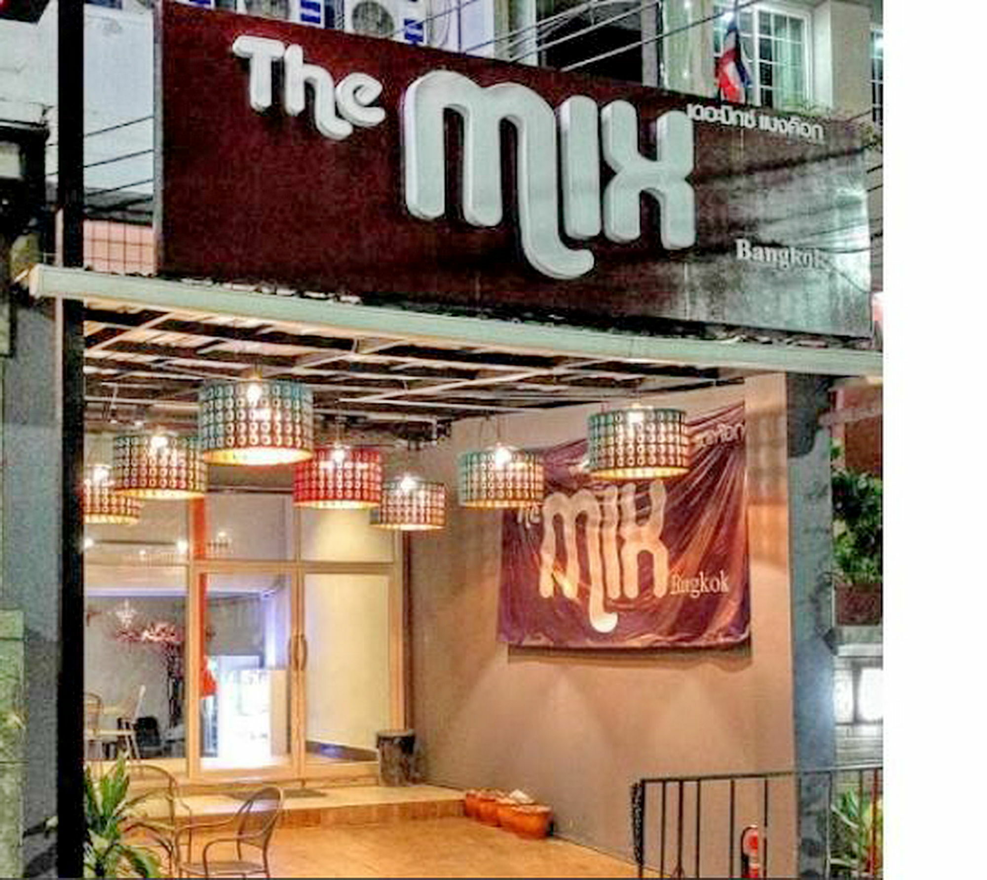 The Mix Bangkok - Silom Hotel Exterior foto